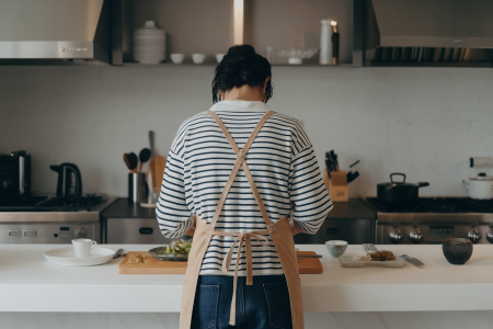 Comment intégrer un tablier japonais dans votre style de vie moderne ?